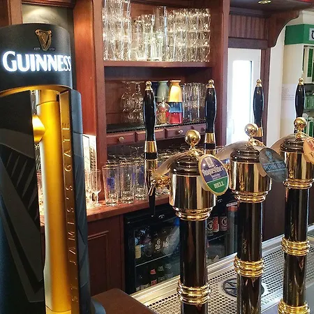 La Celestina Bed & Breakfast 3*