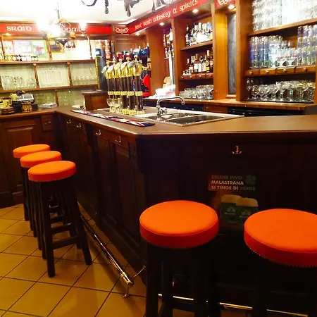 Bed & Breakfast La Celestina 3*