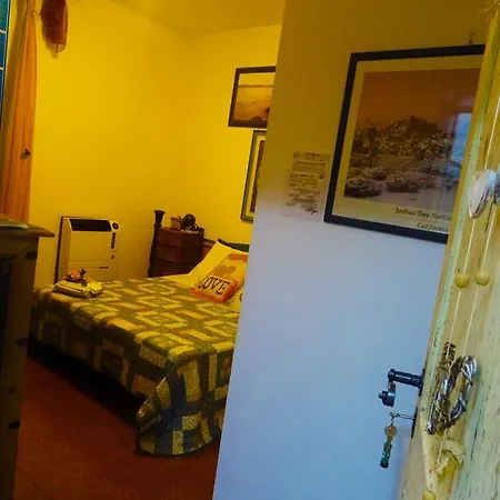 La Celestina Bed & Breakfast