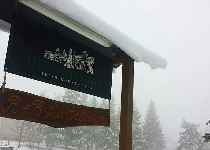 Alojamento de Acomodação e Pequeno-almoço La Celestina 3*