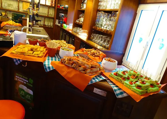 Alojamento de Acomodação e Pequeno-almoço La Celestina 3*