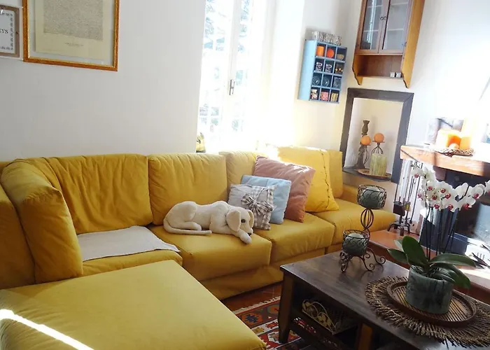 Alojamento de Acomodação e Pequeno-almoço La Celestina 3*